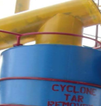 Cyclone dust removal (decoking) device
